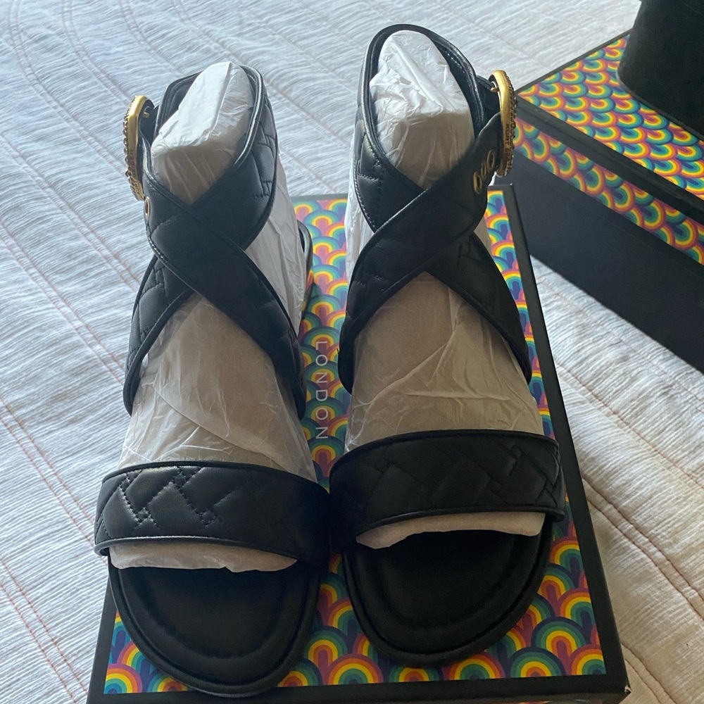 Mayfair Flat Sandal